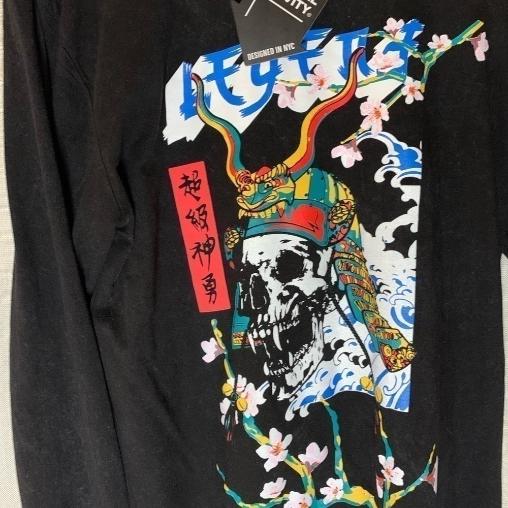 Original Gravity Menβs NWT Long Sleeve T-Shirt 'Skull Motif ' Size Mββββββββββ - Picture 3 of 8